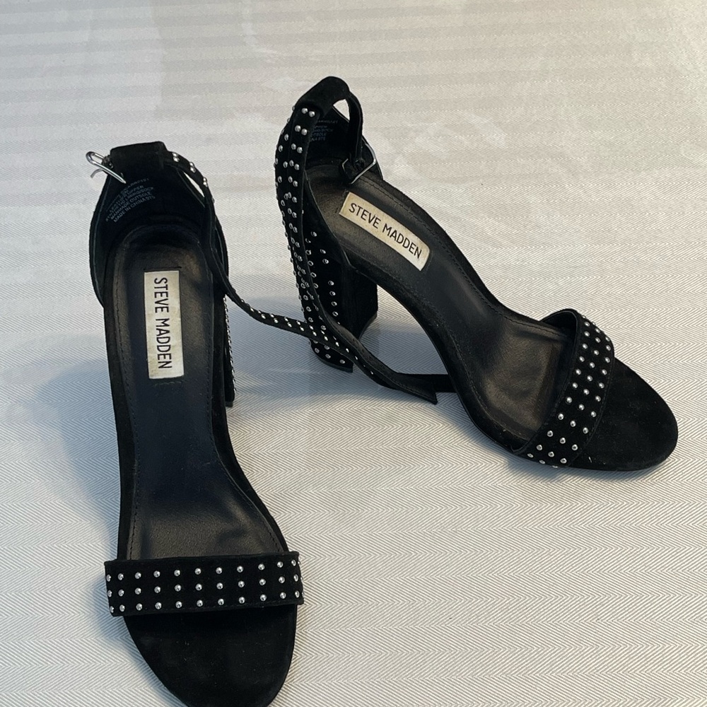 Steve Madden Black Studded Heels